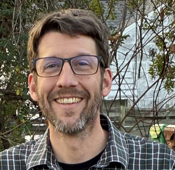 Headshot, Nathan Golden